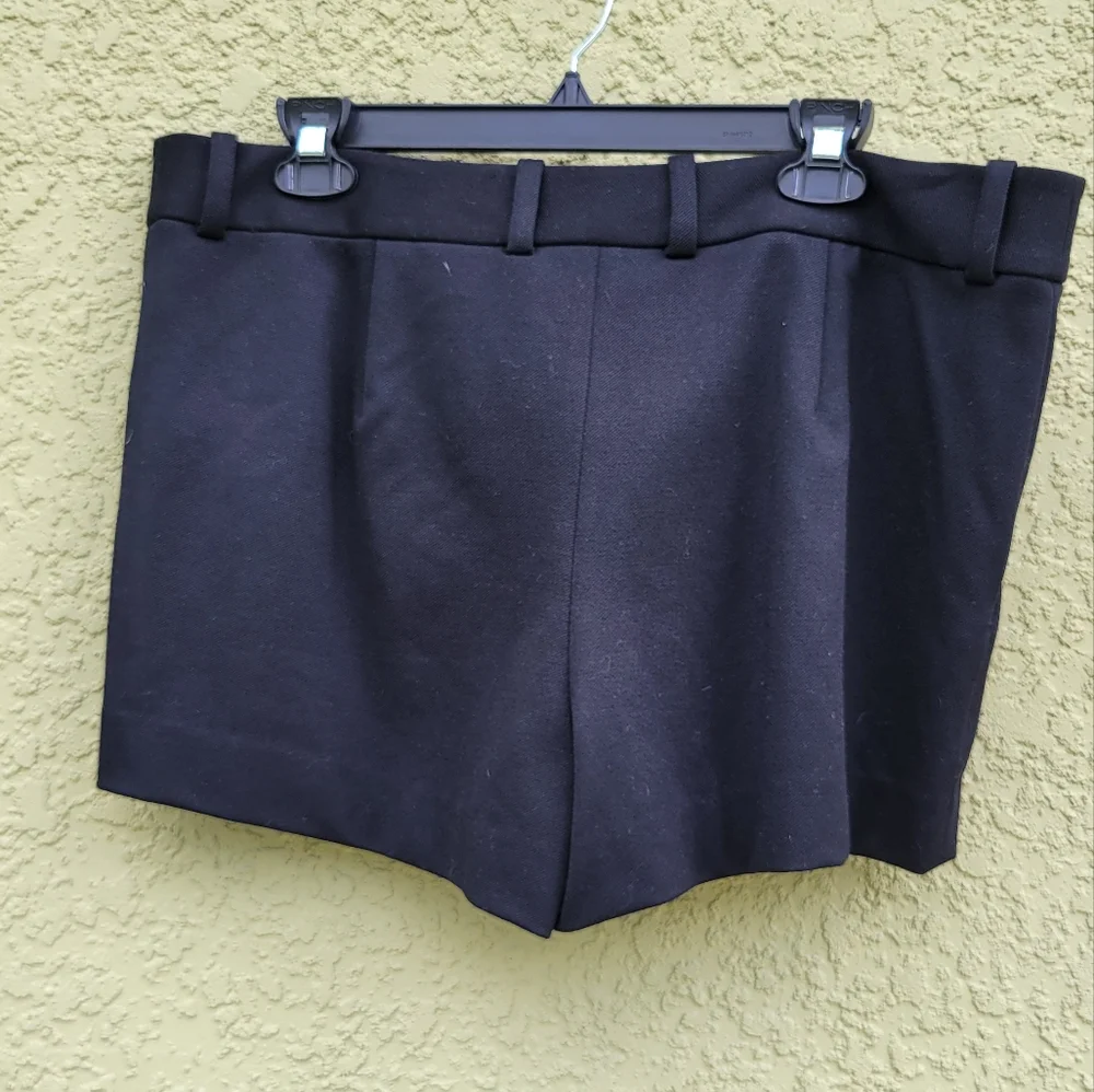 DVF Diane von Furstenberg New NWT Naples Black Shorts DVF 14